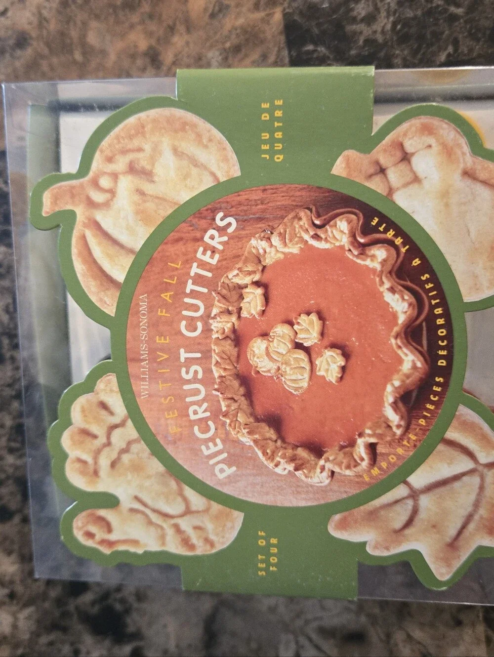 Williams Sonoma Orange Autumn Cakelet Set
